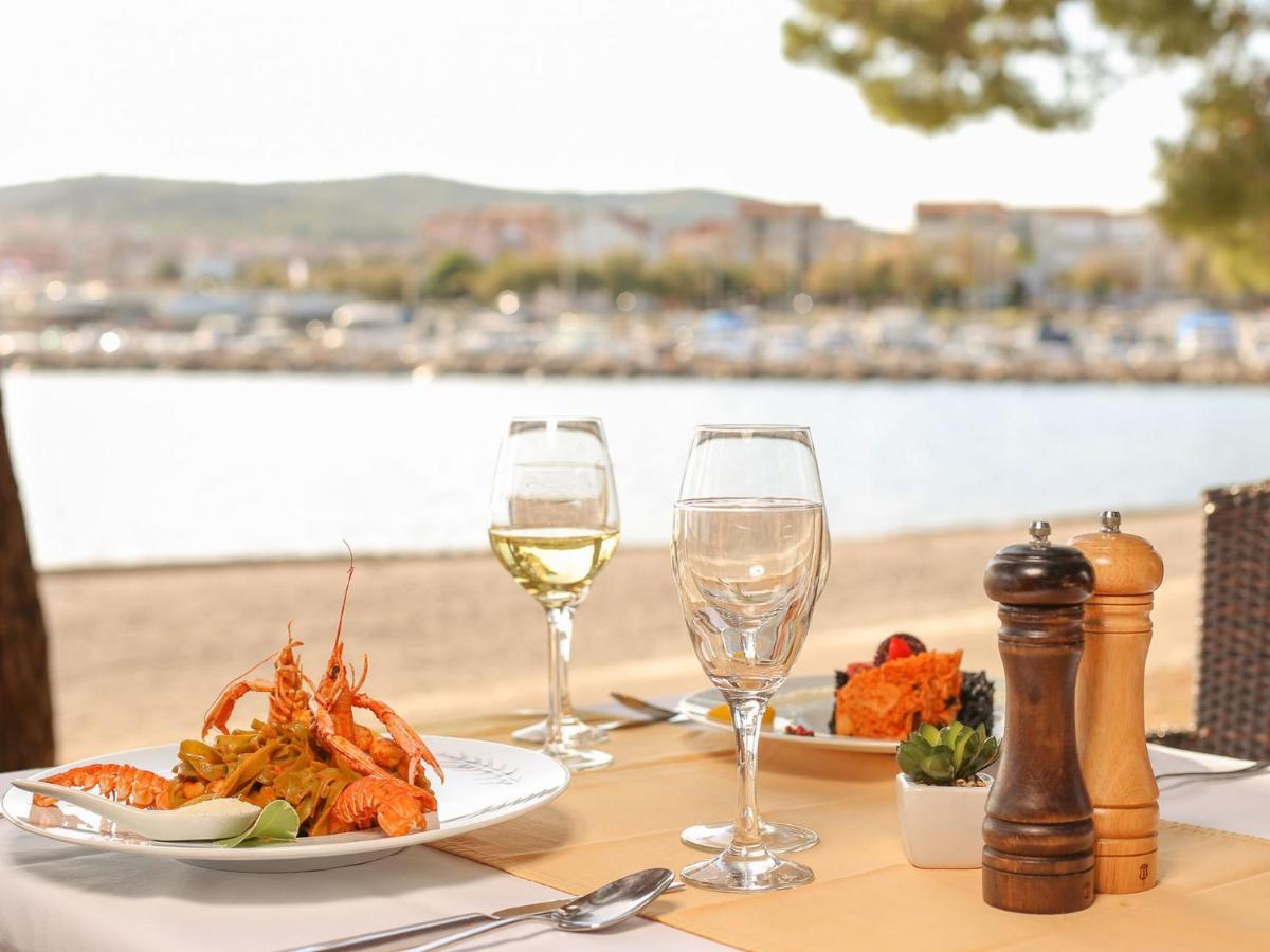 Apartment Matilde Beach Resort-2 Vodice Exterior photo